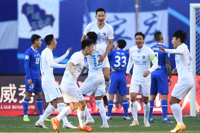 王励勤1番呼吁引争议，莎头不该被关注？球迷戳破残酷现实！